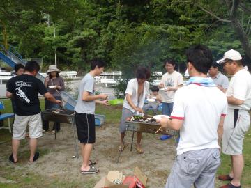 みんなで食べるBBQは、なんでこんなに美味いのか？